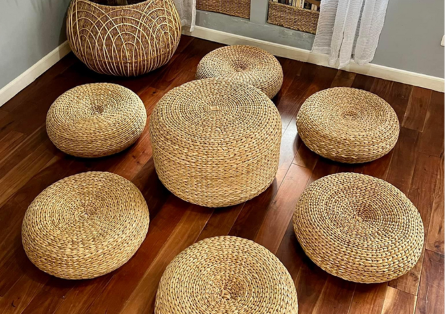 PETAL (STRAW OTTOMAN)